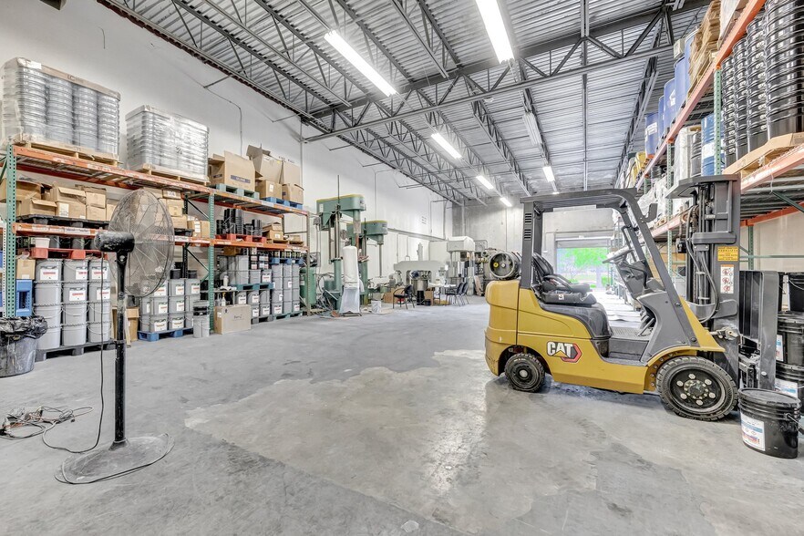 More Photos Of 4450 NW 126th Ave, Coral Springs Warehouse For Lease