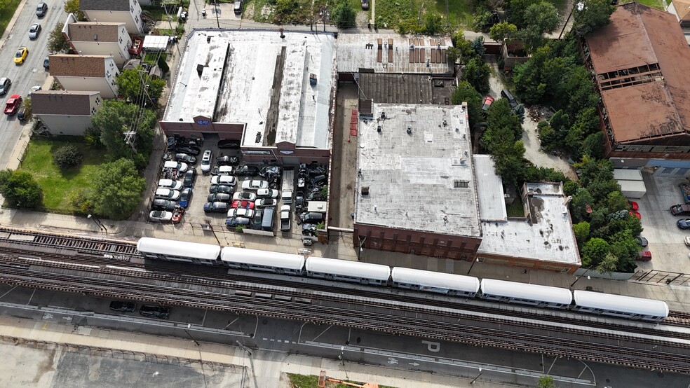 Primary Photo Of 3811 W Lake St, Chicago Warehouse For Sale