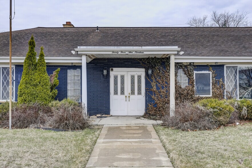 More Photos Of 23919 John R Rd, Hazel Park Freestanding For Sale