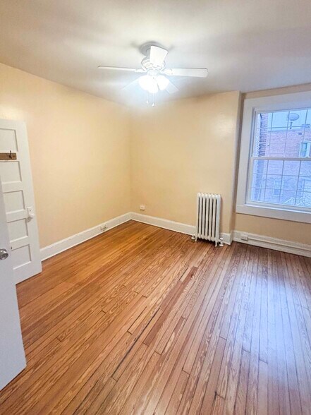 More Photos Of 1454 Park Rd NW, Washington Storefront For Sale