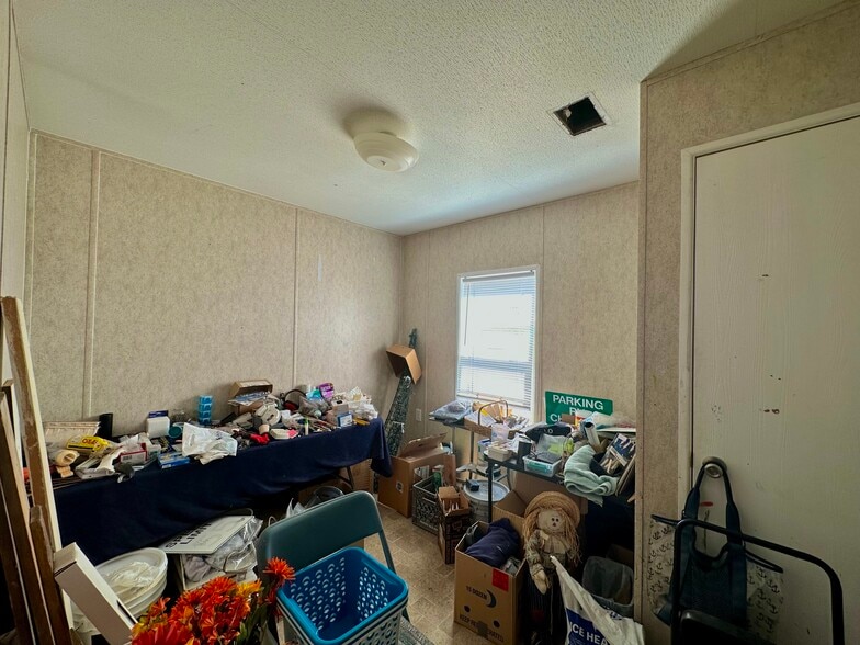 More Photos Of 18055 County Road G, Ordway Specialty For Sale