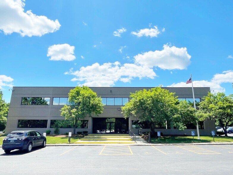 Primary Photo Of 6 Omni Way, Chelmsford Office For Lease
