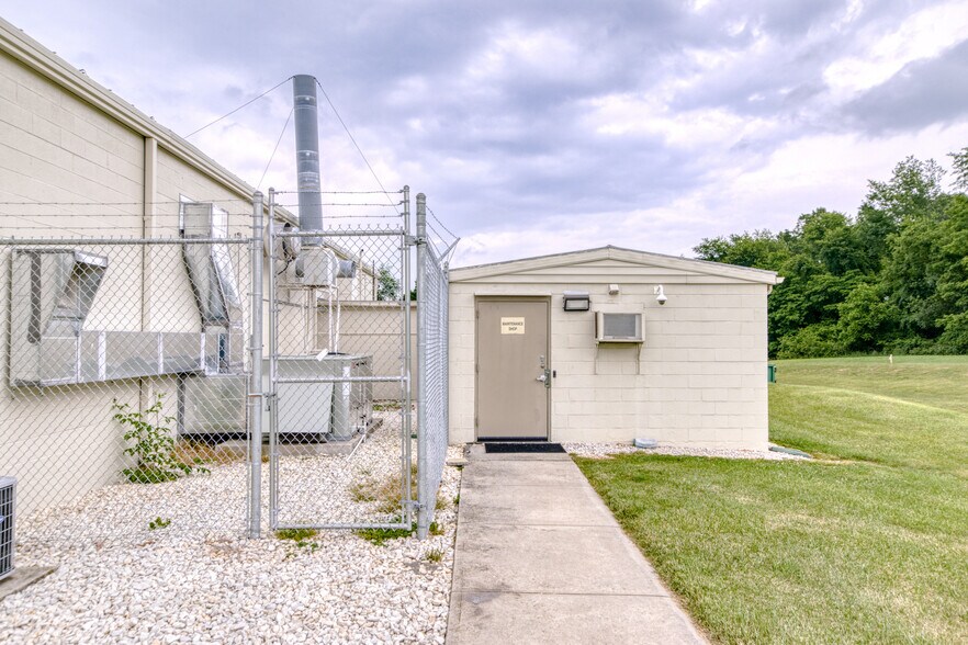 More Photos Of 5190 Dominion Dr, Dublin Warehouse For Sale