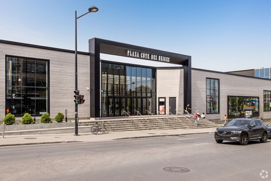 More Photos Of 6600-6830 Ch De La Côte-des-Neiges, Montréal Department Store For Lease