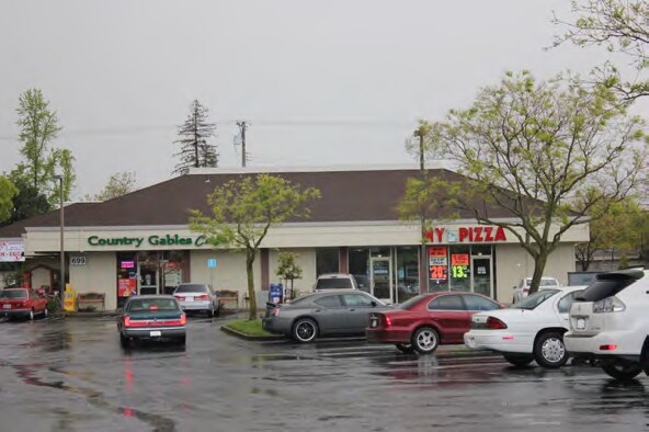 More Photos Of 699 Washington Blvd, Roseville Unknown For Lease