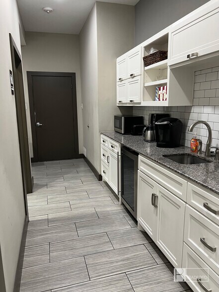 More Photos Of 2525 Minnis Dr, Haltom City Industrial For Sale