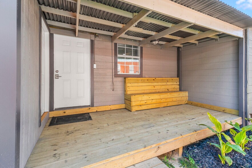 More Photos Of 4704 Judson Rd, Longview Office Residential For Sale