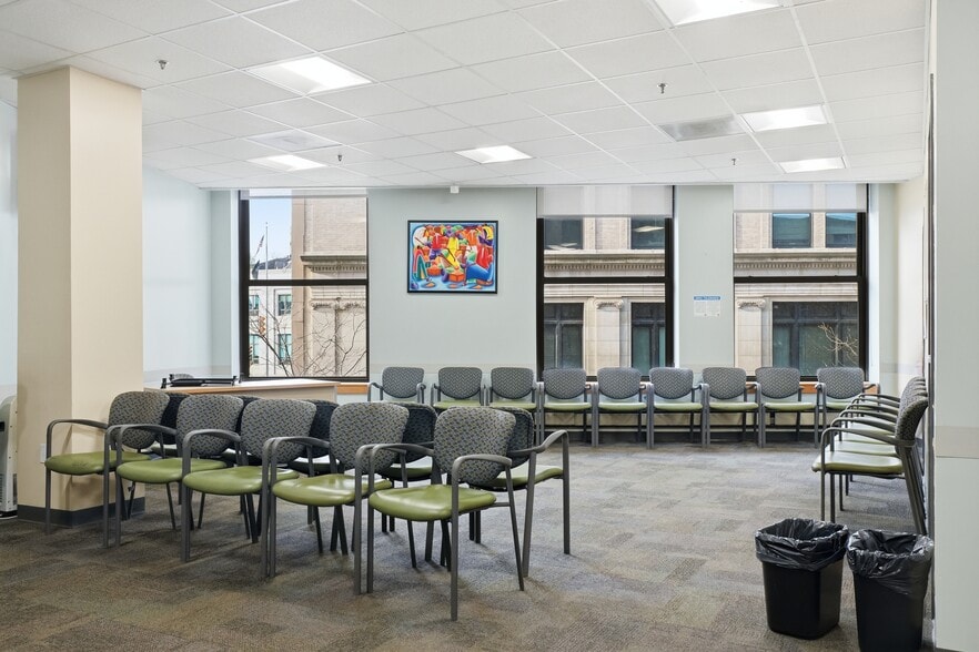 More Photos Of 14-20 Central Ave, Lynn Medical For Sale