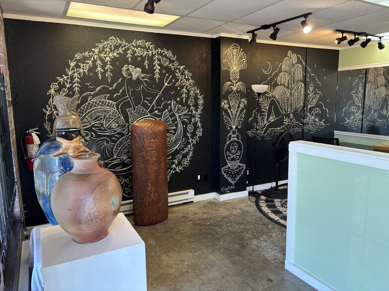 More Photos Of 5222 University Way NE, Seattle Apartments For Lease