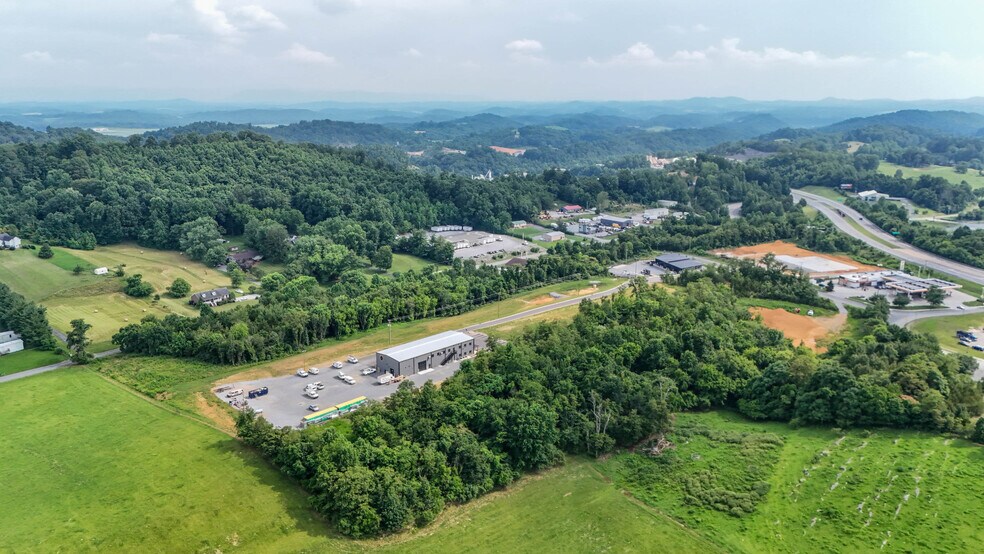 More Photos Of 915 Millennium Ct, Blountville Warehouse For Sale