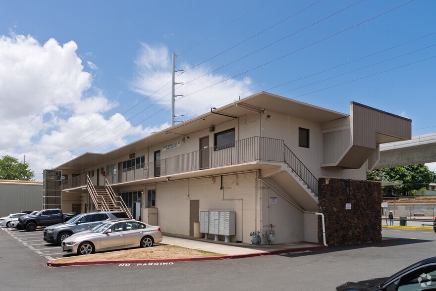 More Photos Of 719 Kamehameha Hwy, Pearl City Industrial For Lease