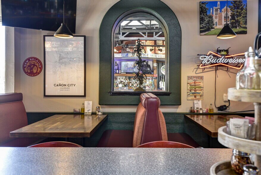 More Photos Of 231 Main St, Canon City Restaurant For Lease