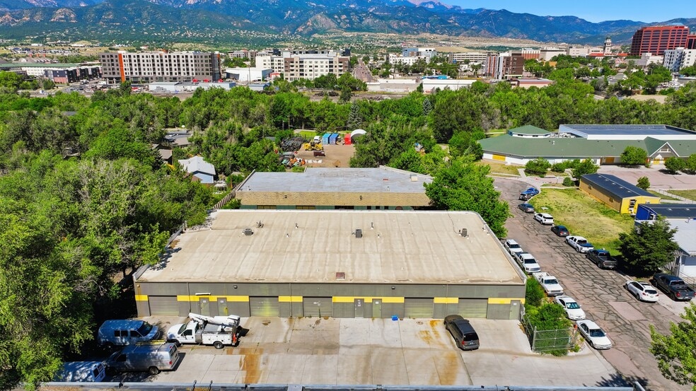 More Photos Of 535 E Cimarron St, Colorado Springs Warehouse For Sale