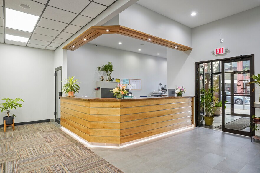 More Photos Of 283 N Broad St, Elizabeth Freestanding For Lease