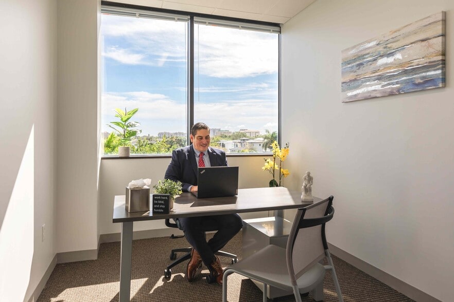 More Photos Of 1200 N Federal Hwy, Boca Raton Coworking Space