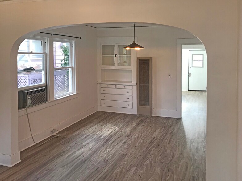 More Photos Of 1412 F St, Sacramento Apartments For Sale