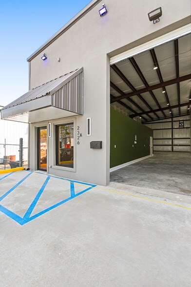 More Photos Of 2326 Helena St, Kenner Industrial For Sale