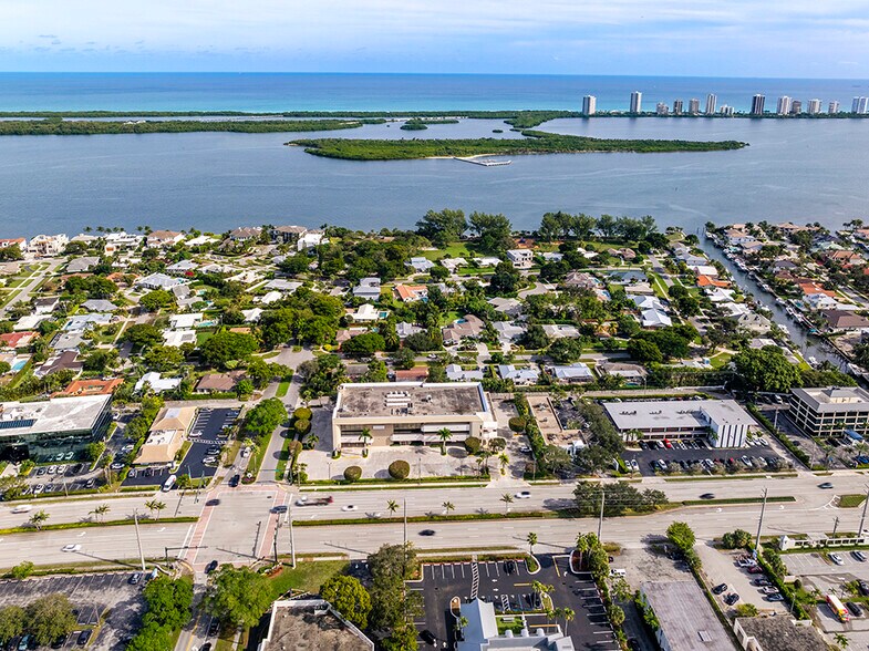 More Photos Of 660 US 1 Hwy, North Palm Beach Office For Sale