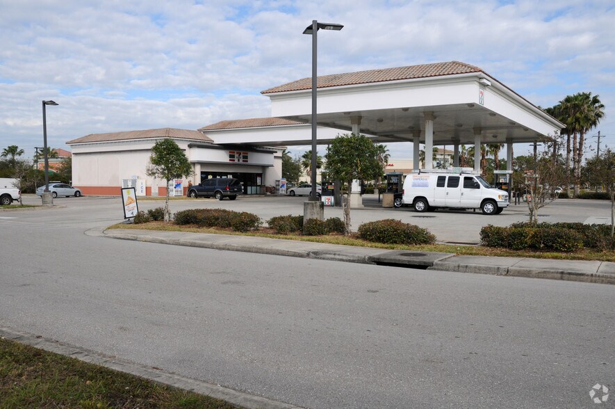 More Photos Of 1101 S Sumter Blvd, North Port Convenience Store For Sale