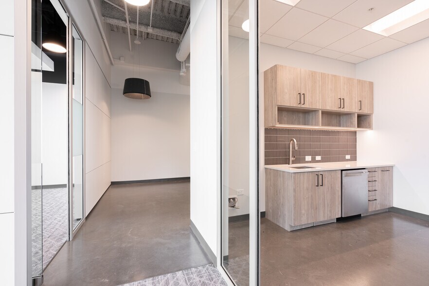 More Photos Of 4509 Creedmoor Rd, Raleigh Office For Lease