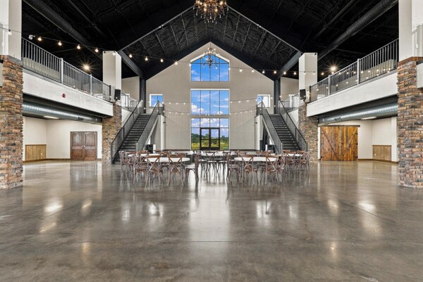 More Photos Of 1616 Oil Well Rd, Jefferson City Golf Course Driving Range For Sale