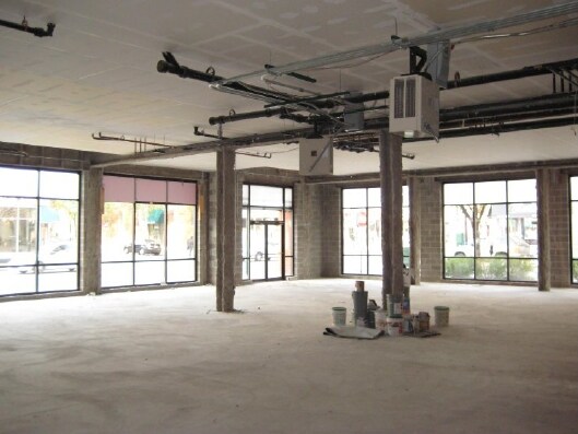 More Photos Of 1101 W Belmont Ave, Chicago Storefront Retail Residential For Lease