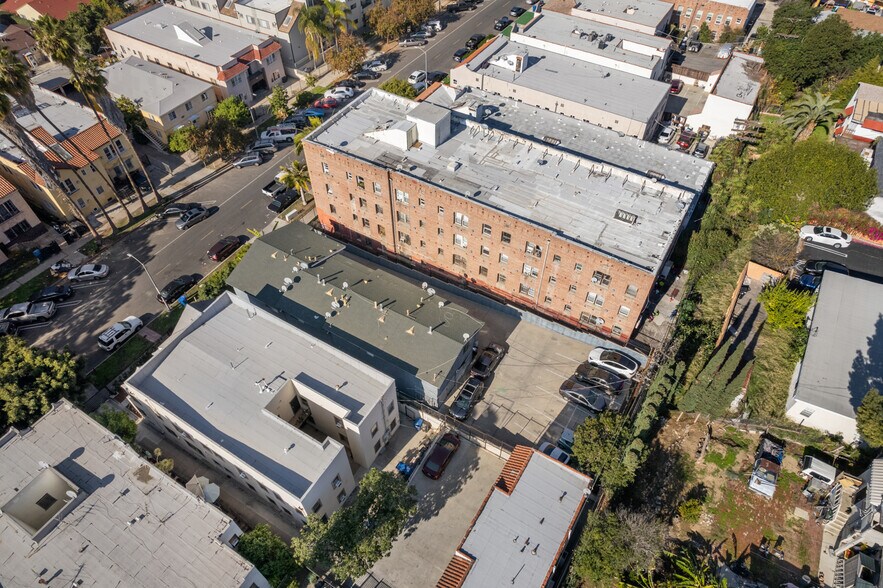 More Photos Of 140 S Westmoreland Ave, Los Angeles Apartments For Sale