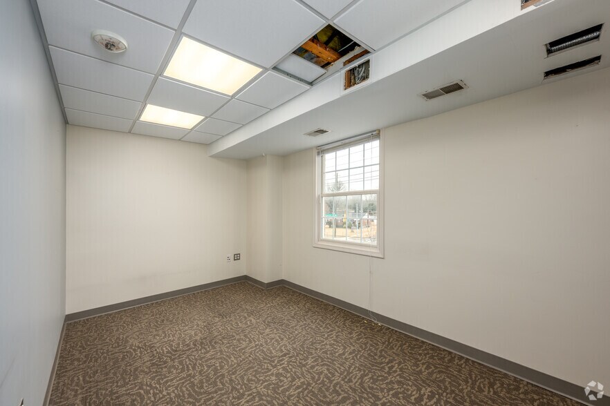 More Photos Of 4701 Randolph Rd, Rockville Medical For Lease