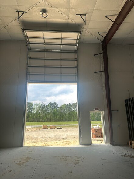 More Photos Of 155 Innovation Way, New Bern Warehouse For Lease