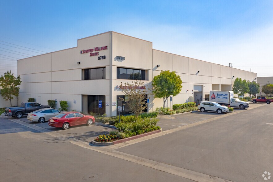 More Photos Of 9848 Firestone Blvd, Downey Unknown For Lease