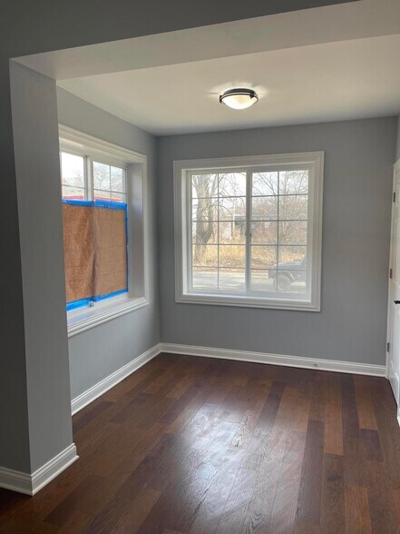 More Photos Of 4128 Washington St, Gary Apartments For Sale