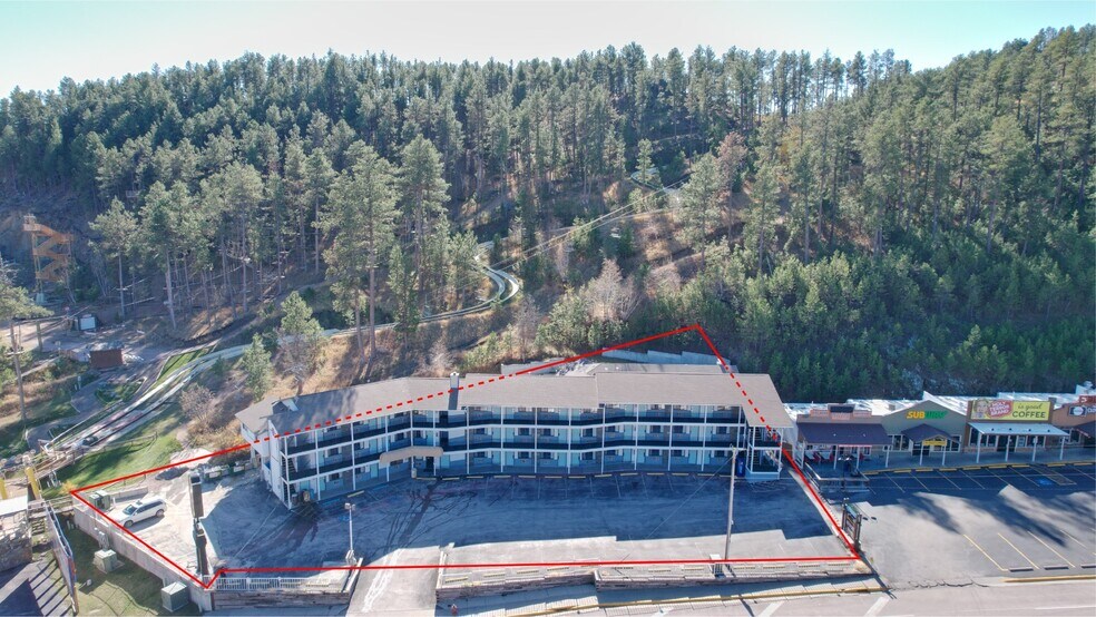 More Photos Of 702 Highway 16a, Keystone Hotel For Sale