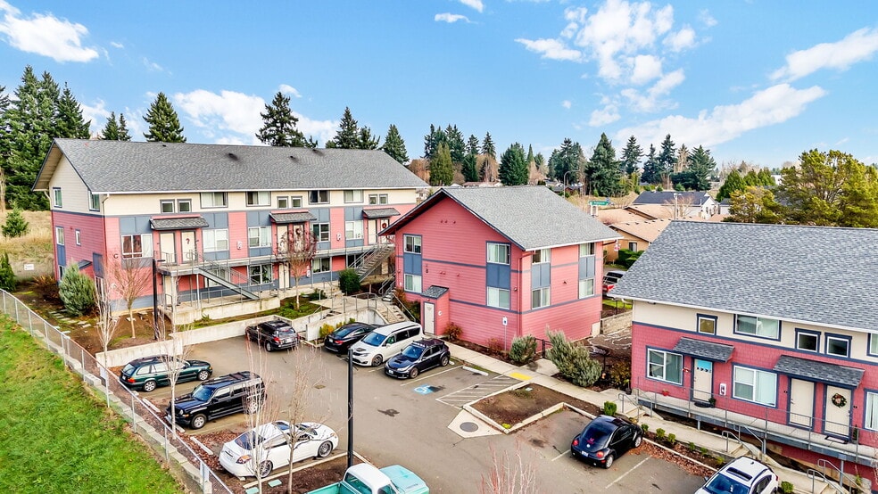 Primary Photo Of 5750 NE 34th St, Vancouver Apartments For Sale
