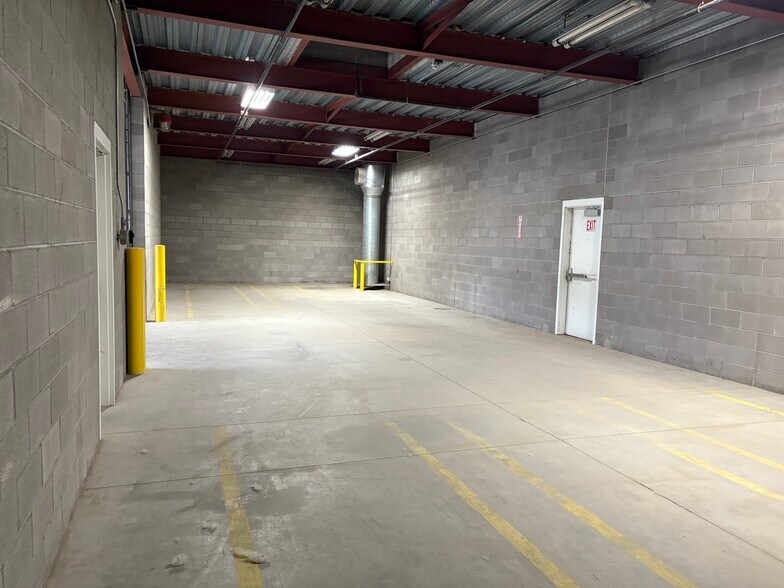 More Photos Of 365 32 Rd., Grand Junction Warehouse For Lease