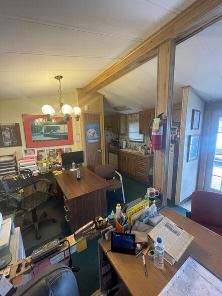 More Photos Of 4907 S Main St, Roswell Auto Dealership For Sale