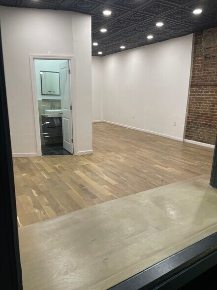 More Photos Of 413 E 158th St, Bronx Apartments For Lease