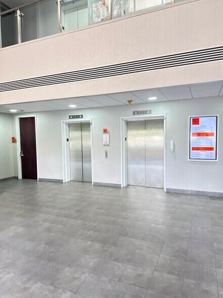 More Photos Of 4390 Route 1 N, Princeton Office For Lease