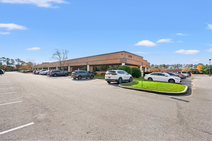 More Photos Of 8733/8739 Hwy 17 Bypass N Byp, Myrtle Beach Office For Sale