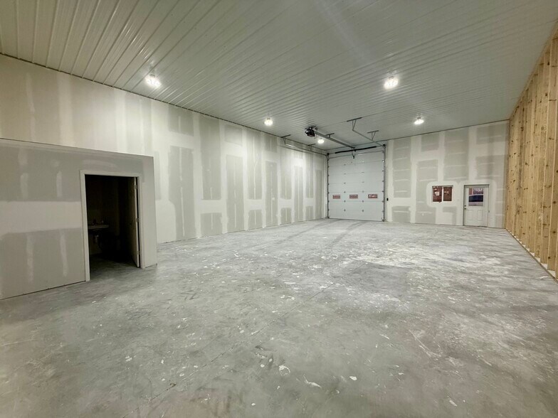 More Photos Of 3398 Nolan Carney Dr, Perry Industrial For Sale