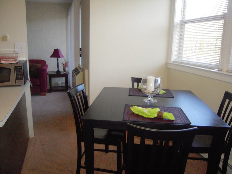 More Photos Of 220 S Lenola Rd, Maple Shade Township Apartments For Sale