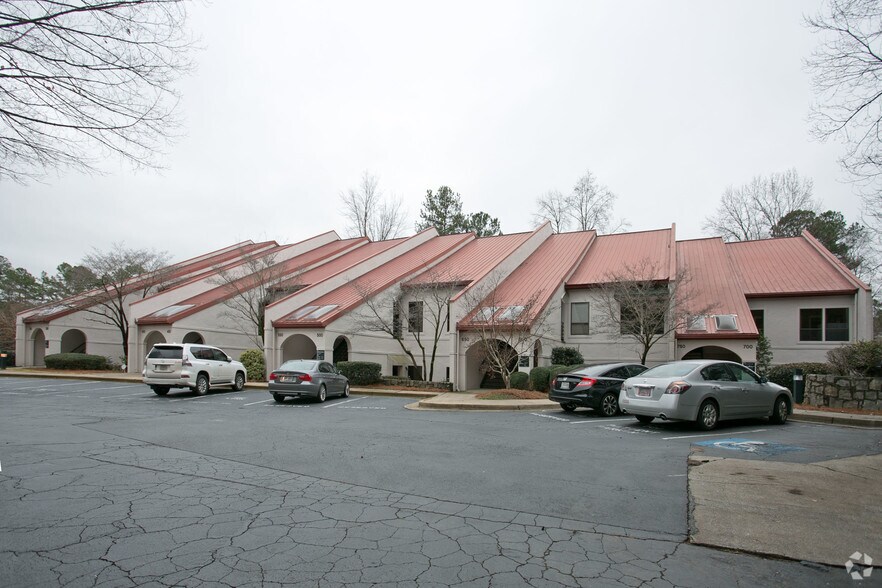 More Photos Of 1820 The Exchange SE, Atlanta Office For Sale