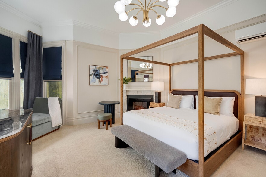 More Photos Of 443 Brown St, Napa Hotel For Sale