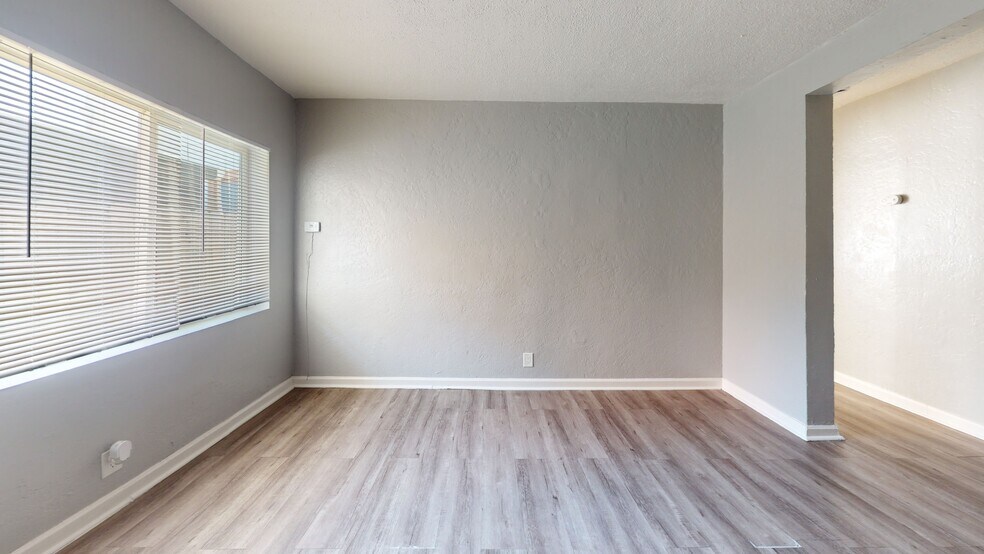 More Photos Of 6619-6625 Bancroft Ave, Oakland Apartments For Sale
