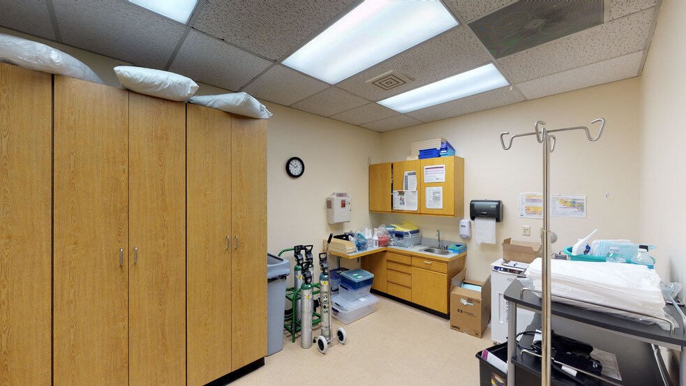 More Photos Of 3235 Main Ave, Durango Medical For Lease