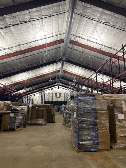 More Photos Of 50-56 E Willow St, Millburn Warehouse For Lease