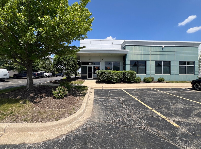 More Photos Of 1292 Humbracht Cir, Bartlett Warehouse For Sale