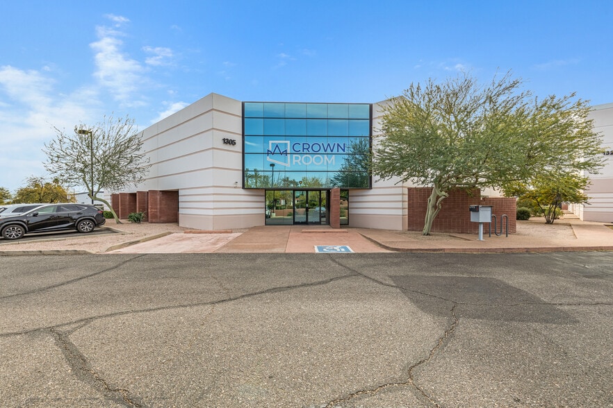 Primary Photo Of 1305 W Auto Dr, Tempe Light Manufacturing For Sale