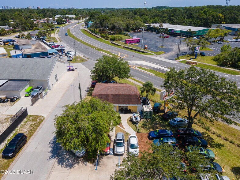 More Photos Of 305 N US Highway 1, Ormond Beach Auto Dealership For Sale