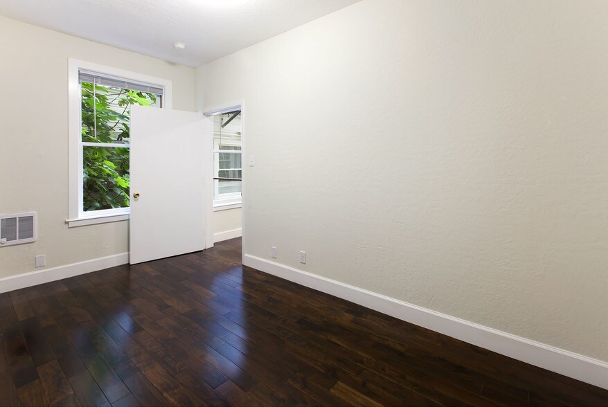 More Photos Of 1163 Pine St, San Francisco Apartments For Sale