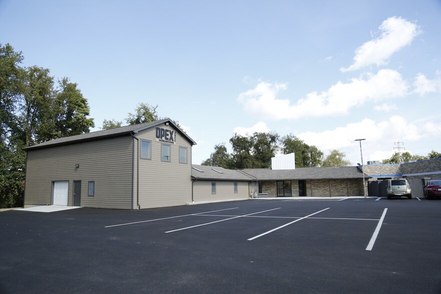 More Photos Of 300 Wedgewood Dr, Morgantown Medical For Lease